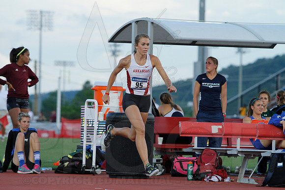 NCAA West Track and Field Preliminaries 5-31-2014 (© Justin Manning) JWM_0333