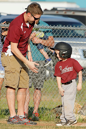 Panthers @ Mets 5-6 year old baseball 4-22-2014 (© Justin Manning) JWM_0079