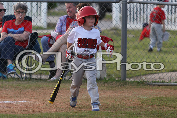 Bomb Squad vs. Cardinals 6-7 year old (Pitching Machine) 5-5-2015 (©Justin Manning) JWM_0120