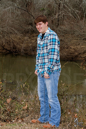 Austin Hicks senior pictures 12-29-13 (�Justin Manning) (�Justin Manning) (�Justin Manning) JWM_0041