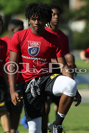 Tyrell Johnson Football Camp 6-10-17_JWM00018