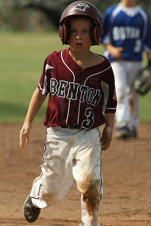 Benton-Midkiff vs. Bryant-Griffin 8 year old (Cal Ripken) 7-20-2014 (©Justin Manning) JWM_260