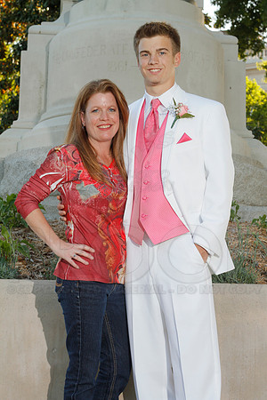 Prom 4-26-2014 (© Justin Manning) JWM_0045