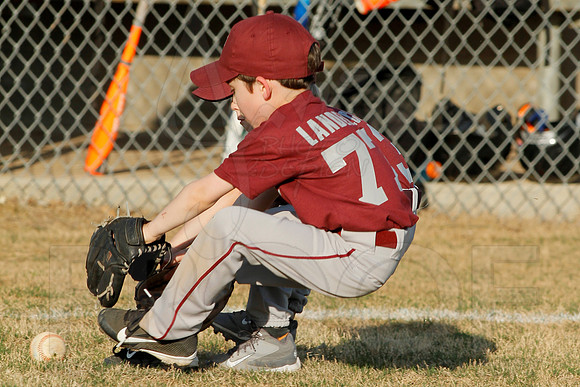 Panthers @ Mets 5-6 year old baseball 4-22-2014 (© Justin Manning) JWM_0155