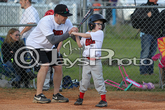 Bomb Squad vs Tigers 6-7 year old (Pitching Machine) 4-27-2015 (©Justin Manning) JWM_0059