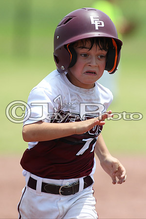 Benton vs. Harrison Cal Ripken t-ball All-Stars 7-10-2015 (©Justin Manning) JWM_0025