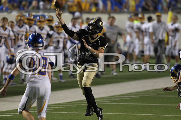 Lakeside vs LR Central 9-3-2015 (©Justin Manning) JWM_0461