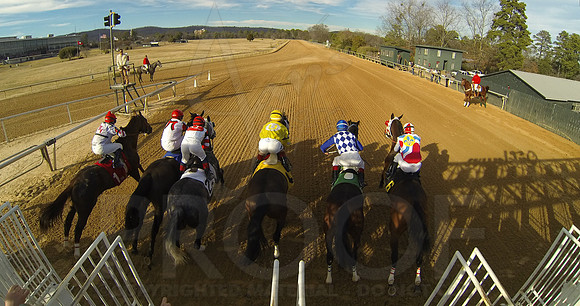 Oaklawn Park (Scenery) 1-26-14 (©Justin Manning) JWM_0420
