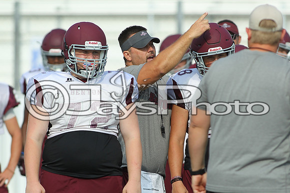 Benton Football Practice 8-4-17_JWM00014