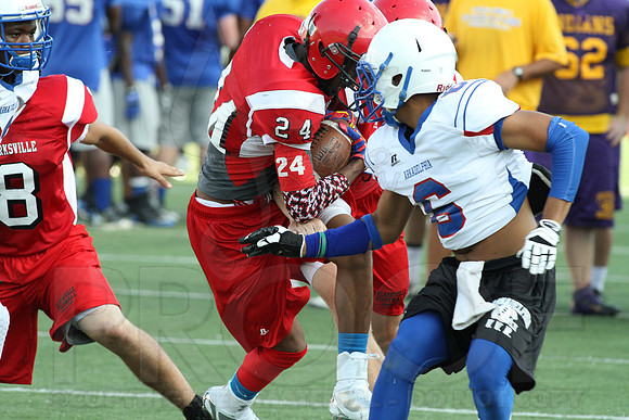 War Memorial 7 on 7 football 7-29-2014 (©Justin Manning) JWM_022