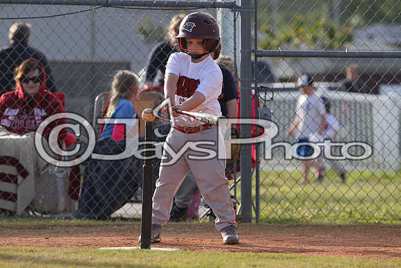Bomb Squad vs Tigers 6-7 year old (Pitching Machine) 4-27-2015 (©Justin Manning) JWM_0128
