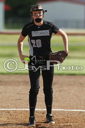 Bauxite @ Harmony Grove softball 4-21-2015 (©Justin Manning) JWM_0144