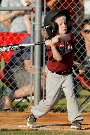 Panthers @ Mets 5-6 year old baseball 4-22-2014 (© Justin Manning) JWM_0049