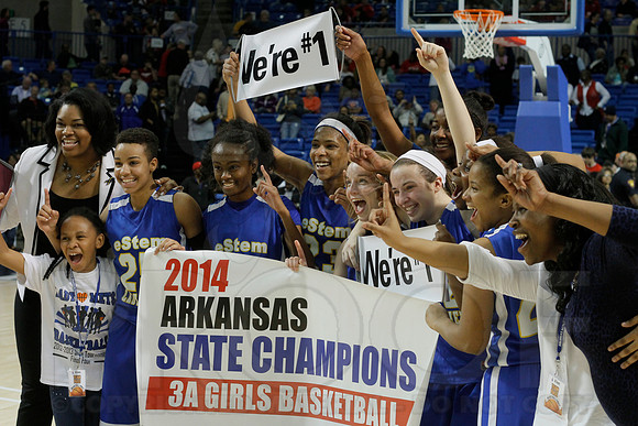 3A Girls State Finals-Harding Academy vs. eStem 3-14-2014 (© Justin Manning) JWM_0270