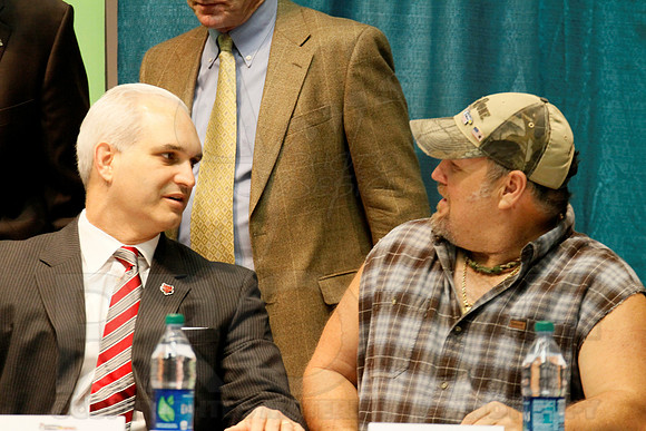 Go Daddy Press Conference (Larry the Cable Guy) & Mayor Luncheon 1-4-13 (Justin Manning)0011