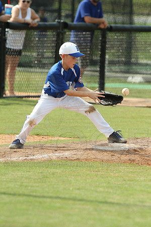 Benton-Midkiff vs. Bryant-Griffin 8 year old (Cal Ripken) 7-20-2014 (©Justin Manning) JWM_285