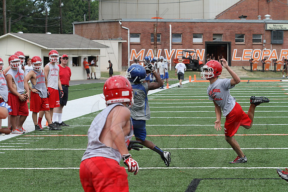 1st Annual James King 7 on 7 (Malvern) (� Justin Manning) JWM0256