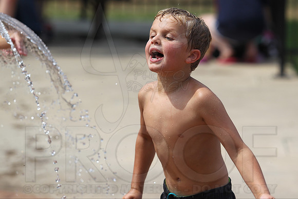 Jaxtin's 7th birthday 8-2-2015 (©Justin Manning) JWM_0296