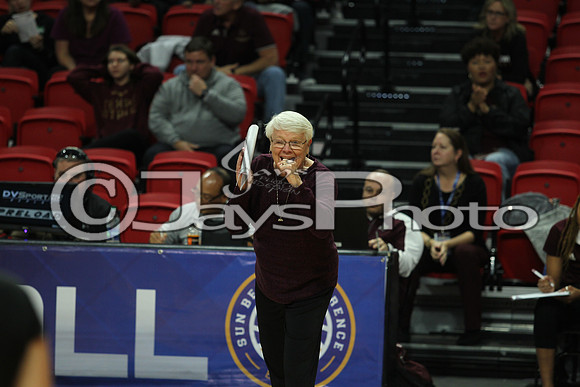 Louisiana vs. Texas State 11-18-17_JWM0152