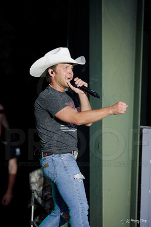 Justin Moore Concert 8-4-12(Justin Manning)104