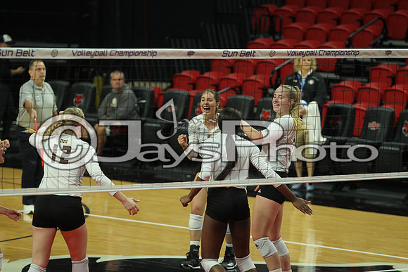 Louisiana vs. Texas State 11-18-17_JWM0121