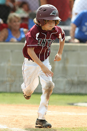 Benton-Midkiff vs. Bryant-Griffin 8 year old (Cal Ripken) 7-20-2014 (©Justin Manning) JWM_111