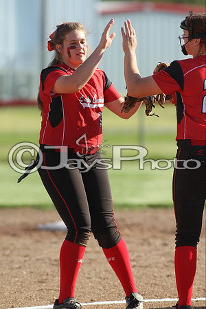 Bauxite @ Harmony Grove softball 4-21-2015 (©Justin Manning) JWM_0315