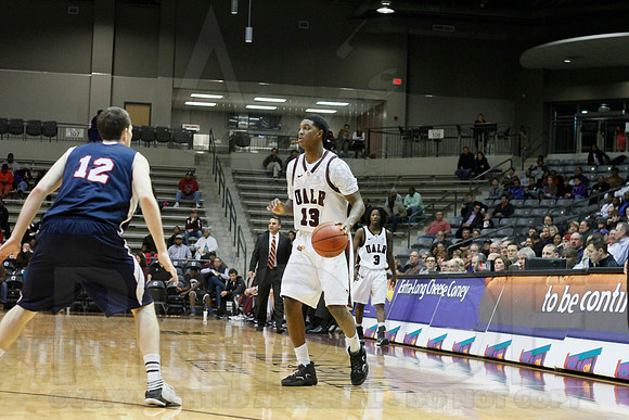 FAU @ UALR 1-24-13 (Justin Manning)0074