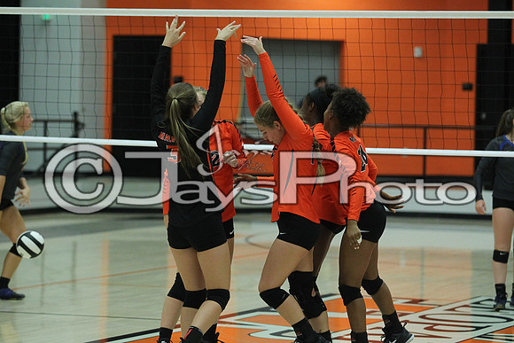 Sheridan @ Malvern Volleyball 9-11-17_JWM00049