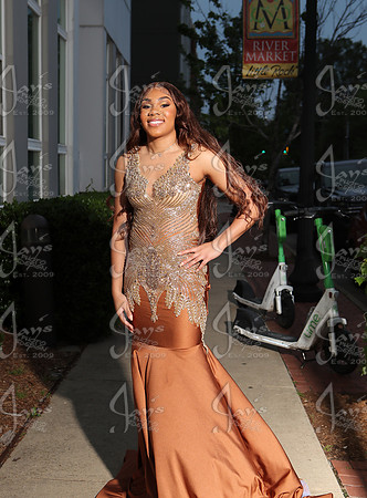 Ky Wilson (Little Rock Central Prom) 4-26-25_JWM_0129