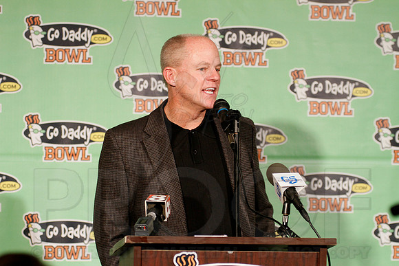 Go Daddy Press Conference & Reception 1-2-12 (Justin Manning)0042