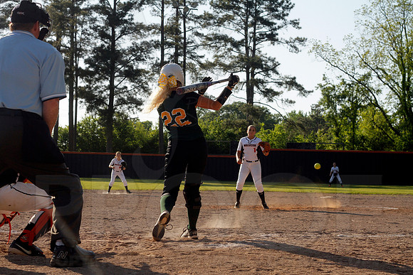 Ouachita @ Malvern Softball 5-6-2014 (© Justin Manning) JWM_0377