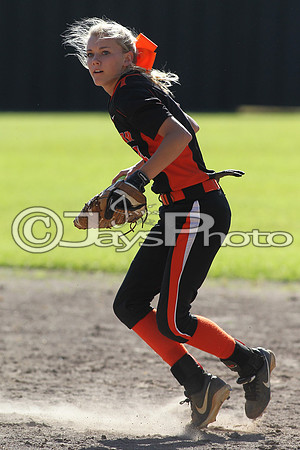Nashville @ Malvern Softball 4-20-2015 (©Justin Manning) JWM_0111