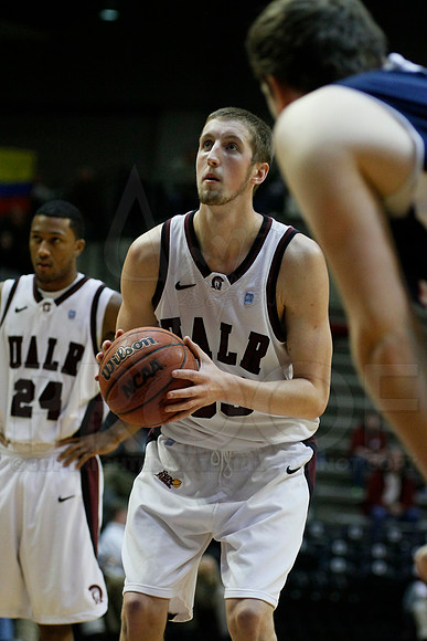 FAU @ UALR 1-24-13 (Justin Manning)0042