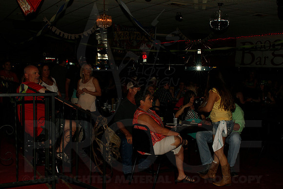 Midnight Hurricanes live at Boogies Bar and Grill 6-15-2014 (© Justin Manning) JWM_0233