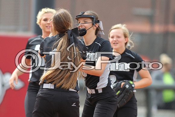 4A State Softball Finals Bauxite vs. Mena 5-22-2015 (©Justin Manning) JWM_0554