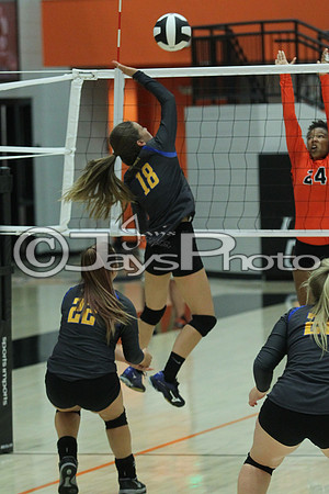 Sheridan @ Malvern Volleyball 9-11-17_JWM00200