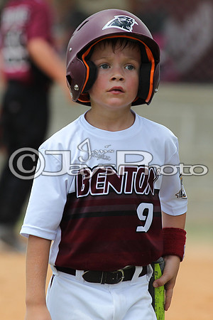 Benton (Cobb) vs. Benton (Jackson) Cal Ripken t-ball All-Stars 7-11-2015 (©Justin Manning) JWM_0080