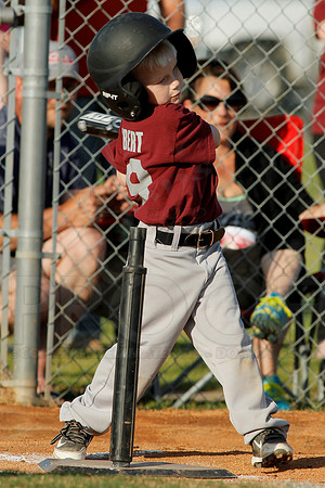 Panthers @ Mets 5-6 year old baseball 4-22-2014 (© Justin Manning) JWM_0056