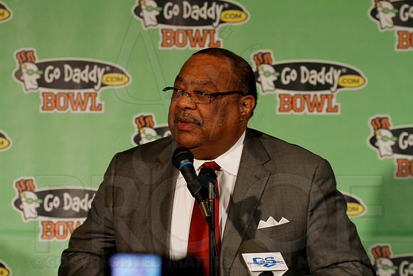 Go Daddy Press Conference & Reception 1-2-12 (Justin Manning)0013