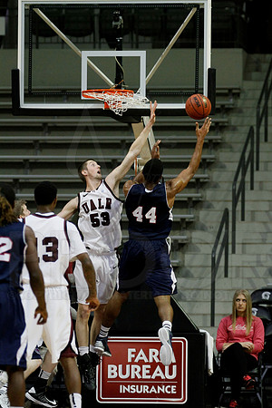 FAU @ UALR 1-24-13 (Justin Manning)0046