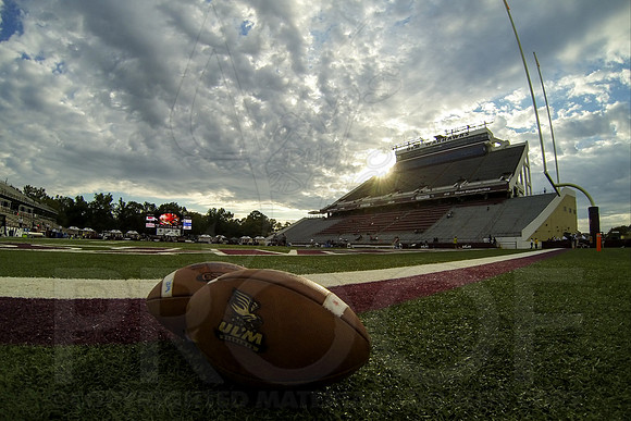 Georgia State @ ULM 10-26-13 (©Justin Manning) JWM_0723-2