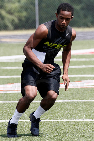 ArkansasVarsity Combine 5-26-12(Justin Manning)035