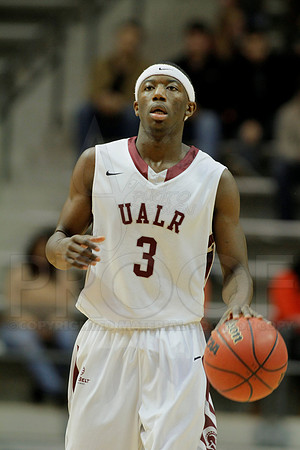 UALR vs. Troy Men's Basketball 1-11-14 (©Justin Manning) JWM_0419