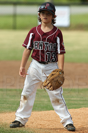 Benton-Midkiff vs. Bryant-Griffin 8 year old (Cal Ripken) 7-20-2014 (©Justin Manning) JWM_220