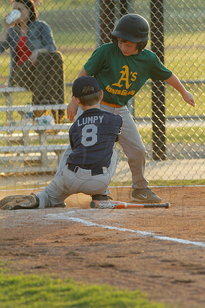 Thunder vs. A's 9-10 year old baseball 4-22-2014 (© Justin Manning) JWM_0121