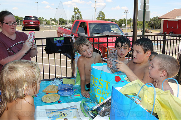 Jaxtin's 7th birthday 8-2-2015 (©Justin Manning) JWM_0238
