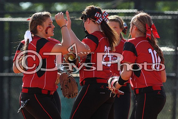 Harmony Grove @ Benton softball 4-16-2015 (©Justin Manning) JWM_0011