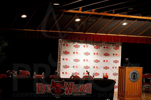 ASU Coach Blake Anderson Press Conference 12-19-13 (©Justin Manning) (©Justin Manning) JWM_0039