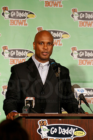 Go Daddy Press Conference & Reception 1-2-12 (Justin Manning)0032